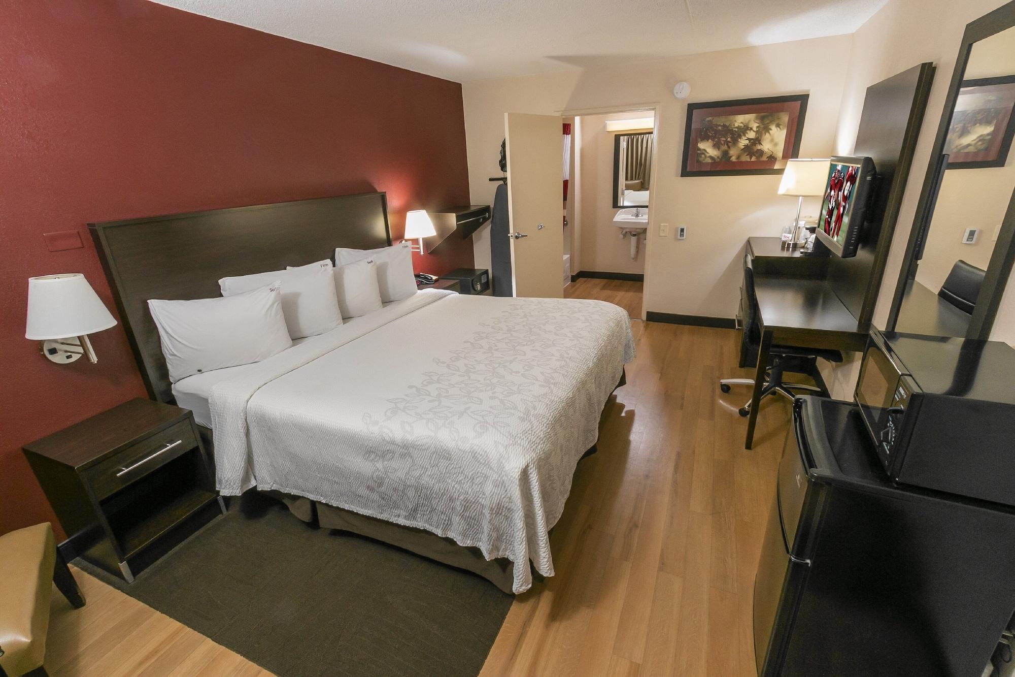 Red Roof Inn Plus+ St. Louis - Forest Park / Hampton Ave. Luaran gambar