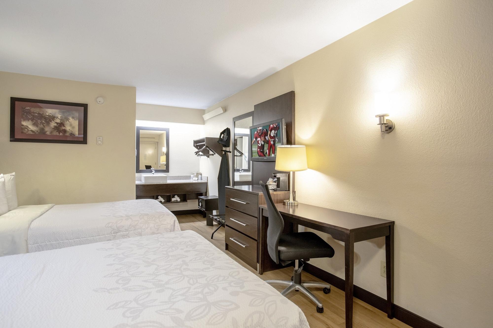 Red Roof Inn Plus+ St. Louis - Forest Park / Hampton Ave. Luaran gambar