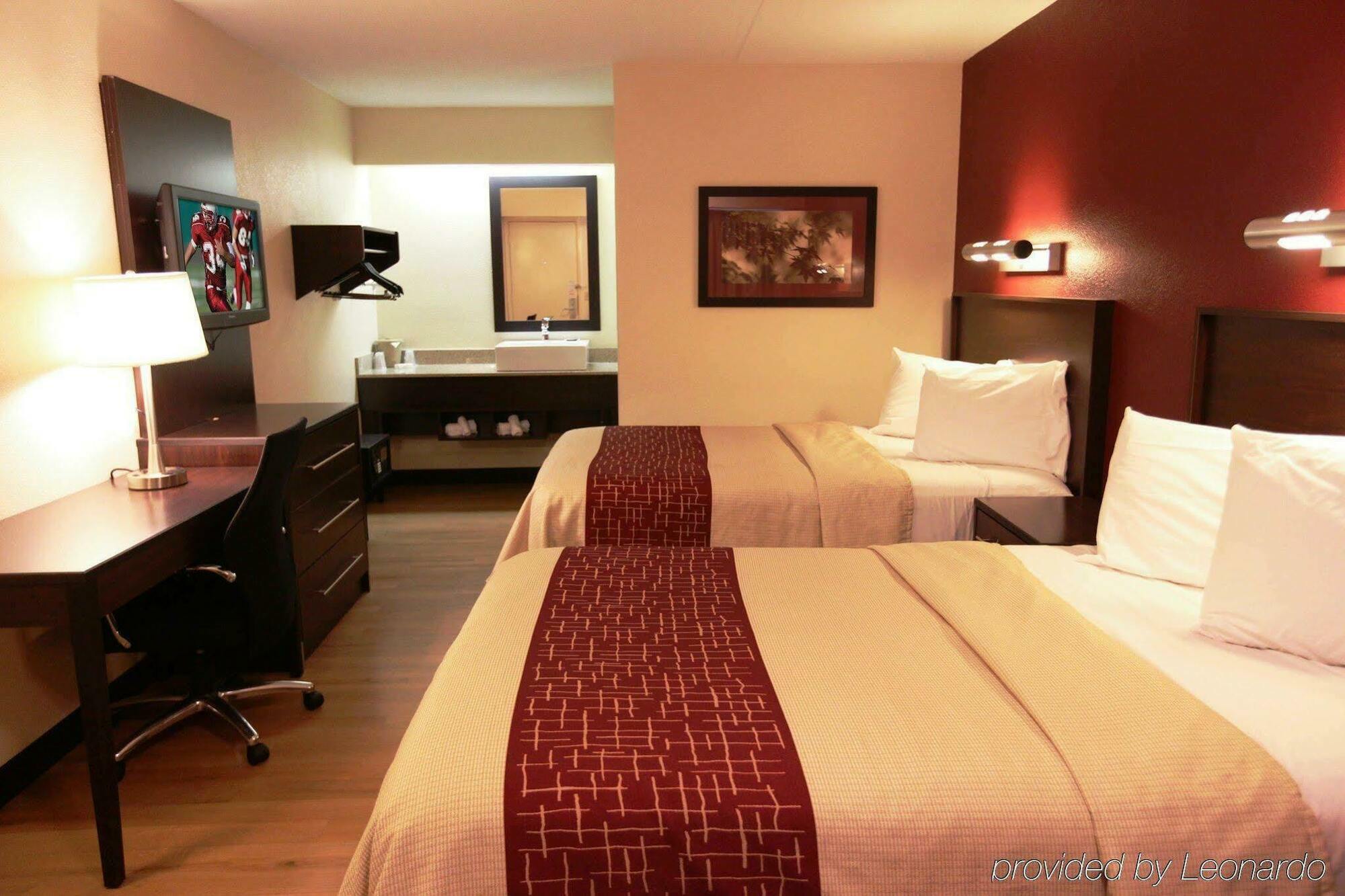 Red Roof Inn Plus+ St. Louis - Forest Park / Hampton Ave. Luaran gambar